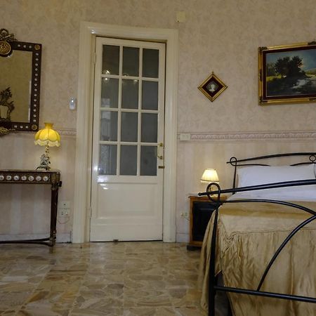 Palazzo Vitrano - Tourist Apartment Catánia Buitenkant foto